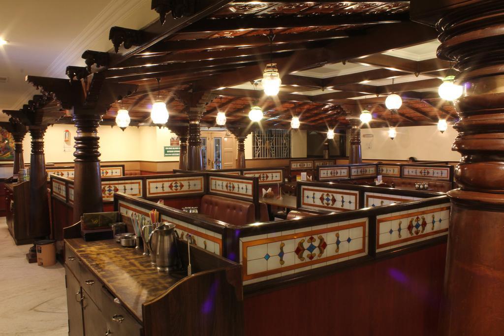 Hotel Emerald Park Chennai Ngoại thất bức ảnh